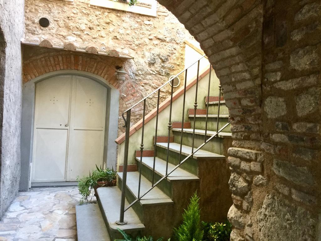 La Petite Maison Turandot Camaiore Exterior photo